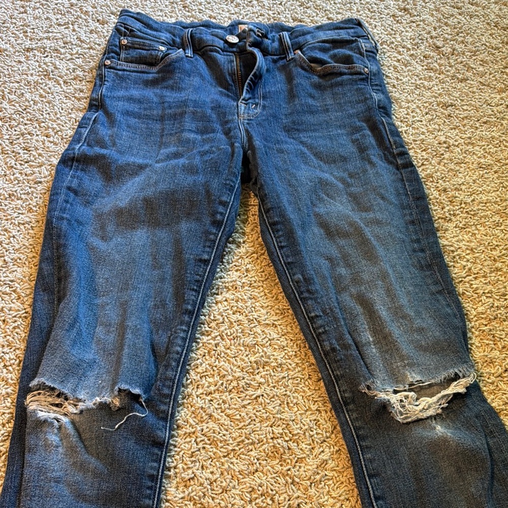 MOTHER Looker Ankle Fray Jeans